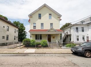 62 Barnaby St, Fall River, MA 02720
