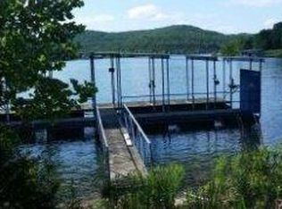 597 Corewood Ln, Branson West, MO 65737