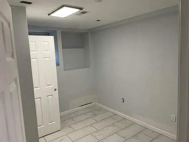 4315 River Rd NW #6 — Photo 3