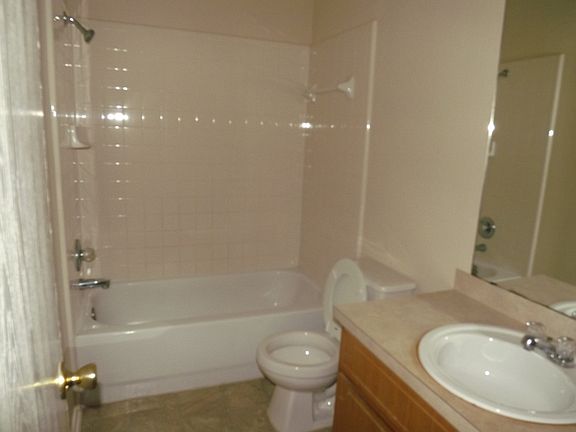 3rd image of 4101 Nadine Dr APT C