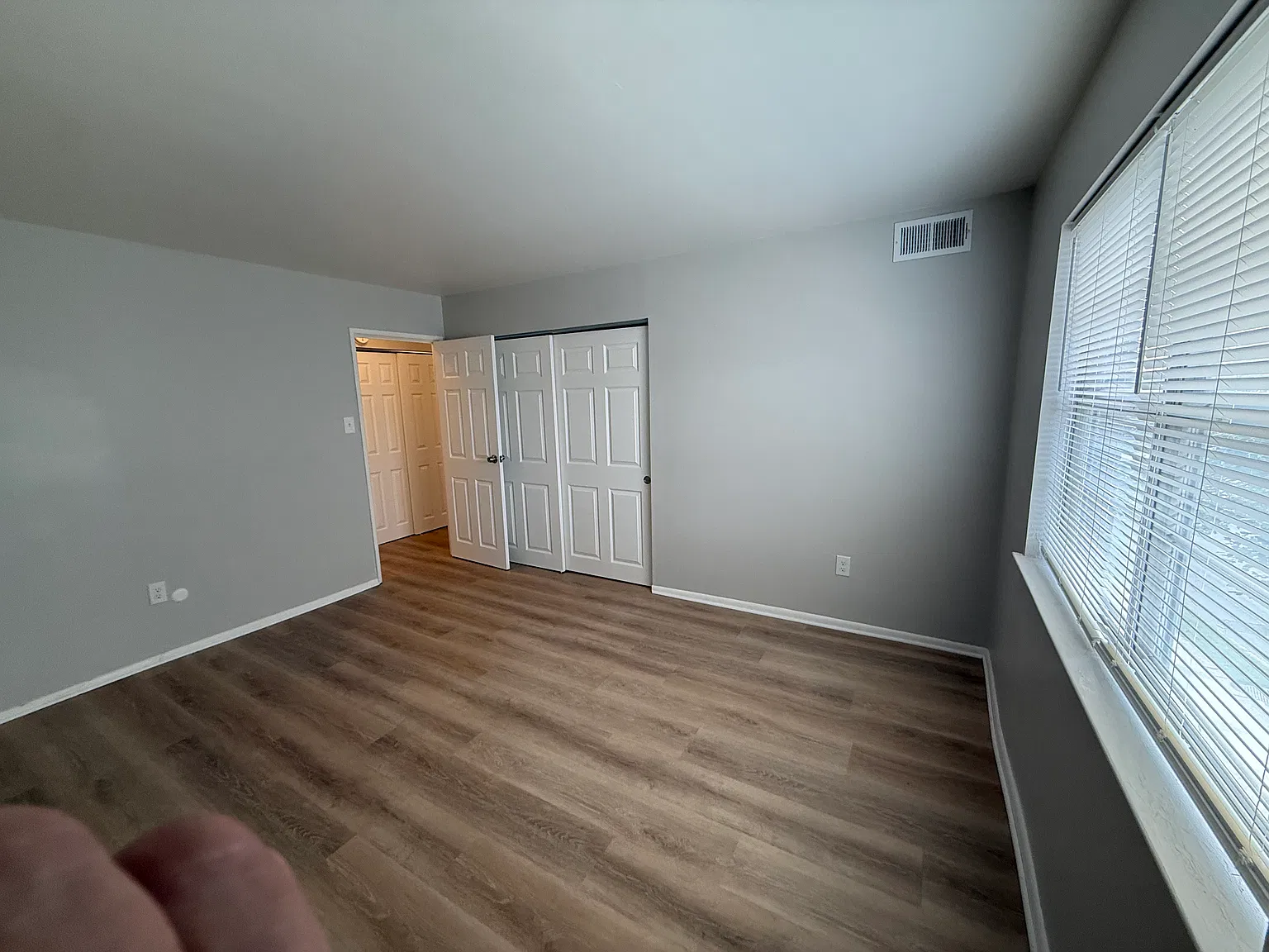 1 bed, 800 sqft, $1,250 — Photo 3