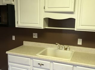 1902 Aberdeen Rd, Madison, OH 44057