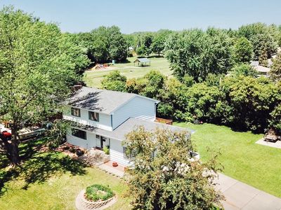 8400 29th Ave N, New Hope, MN, 55427