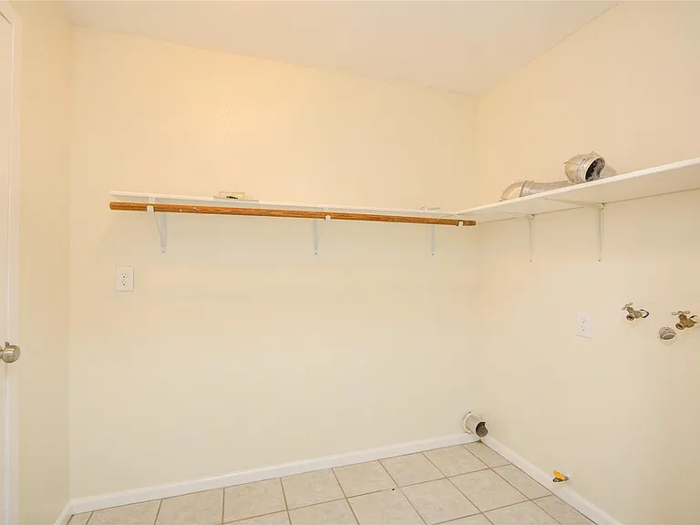 804 Chickasaw Dr — Photo 21
