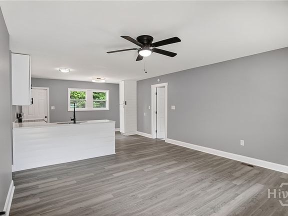 2nd image of 125 Cone Drive