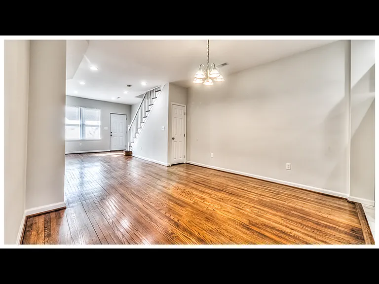 3336 W Caton Ave — Photo 17