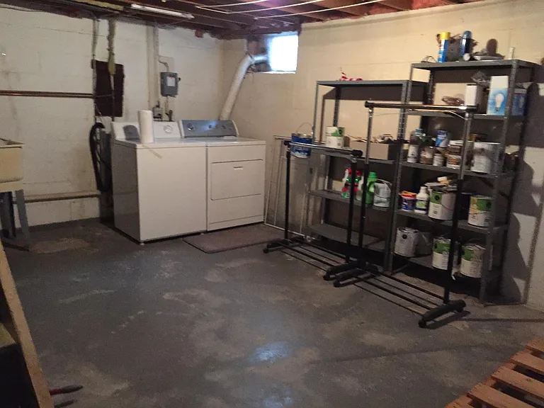 2250 N Triphammer Rd #T7D — Photo 17
