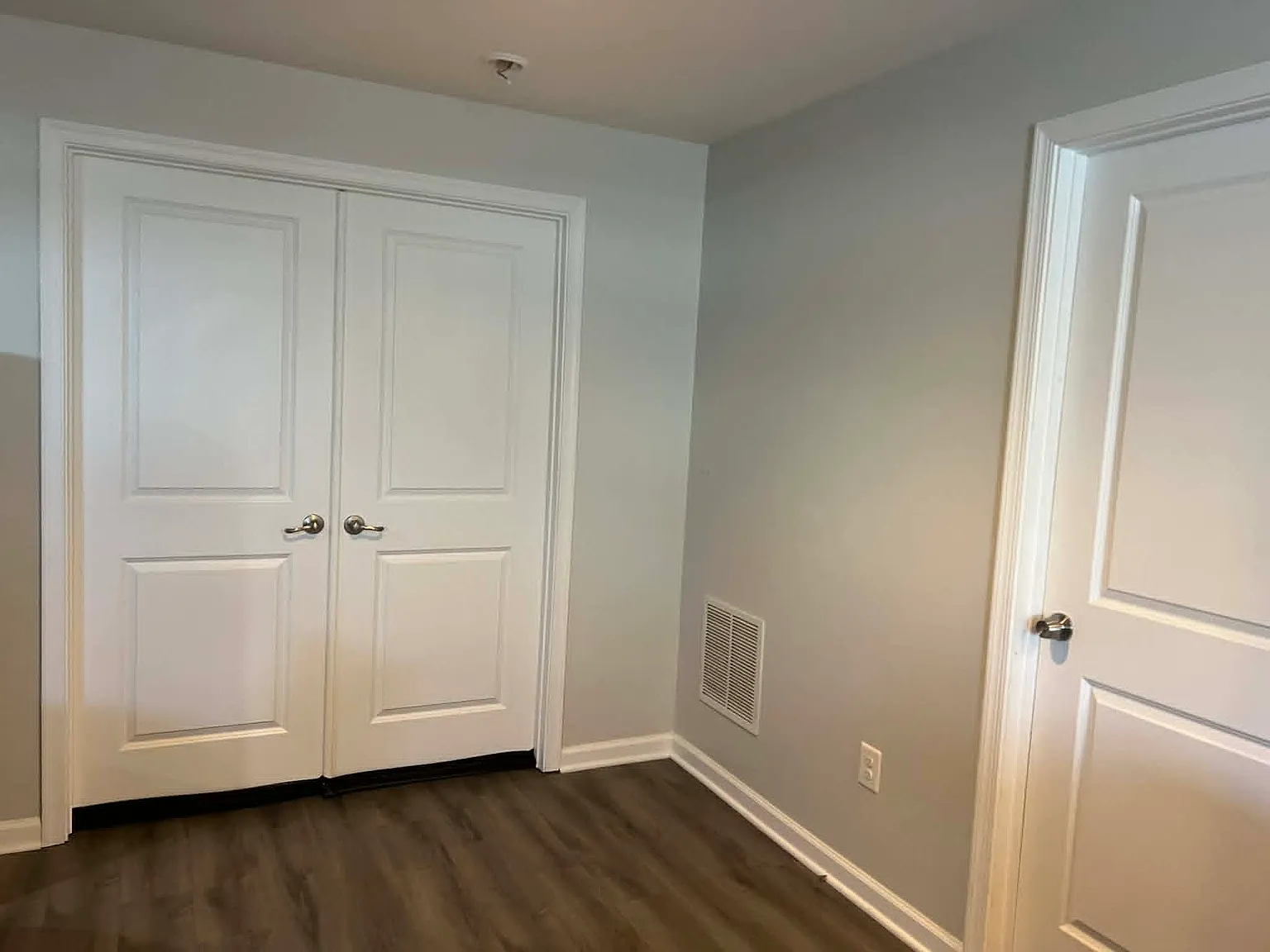 2 bed, $1,950 — Photo 2
