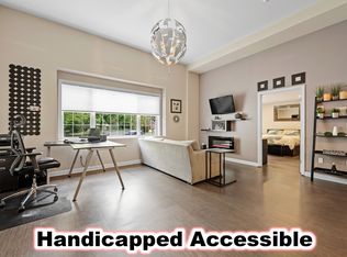 48 Phillips Rd UNIT 12, Holden, MA 01520