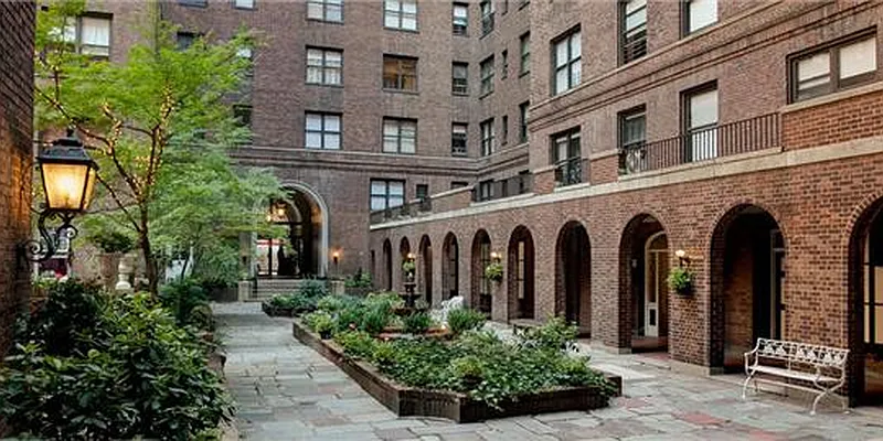 Rented by Nancy Packes Inc. | media 22