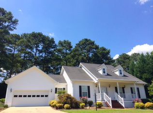 317 Green Oaks Rd, Greenwood, SC 29649