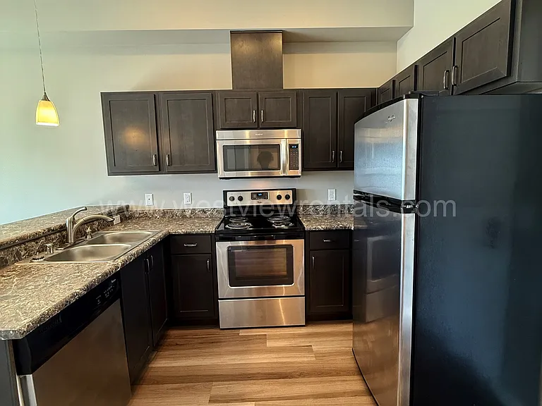 1010 Railroad Ave — Photo 170