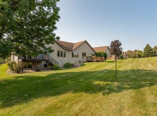 1139 Essex Pkwy NW, Rochester, MN 55901