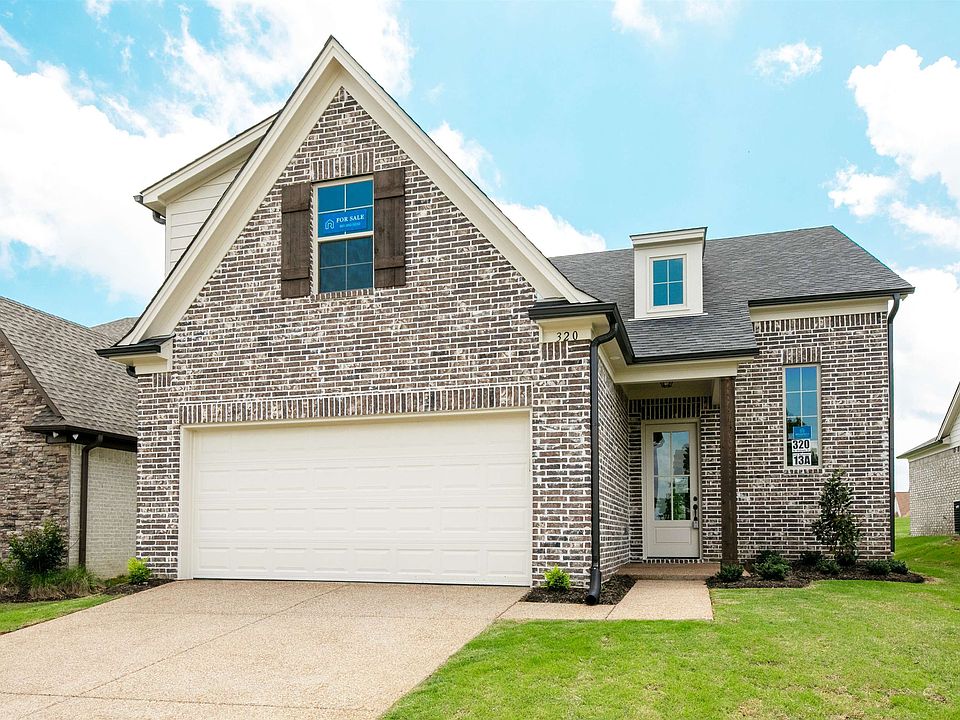1st image of 320 Saint Andrews Dr