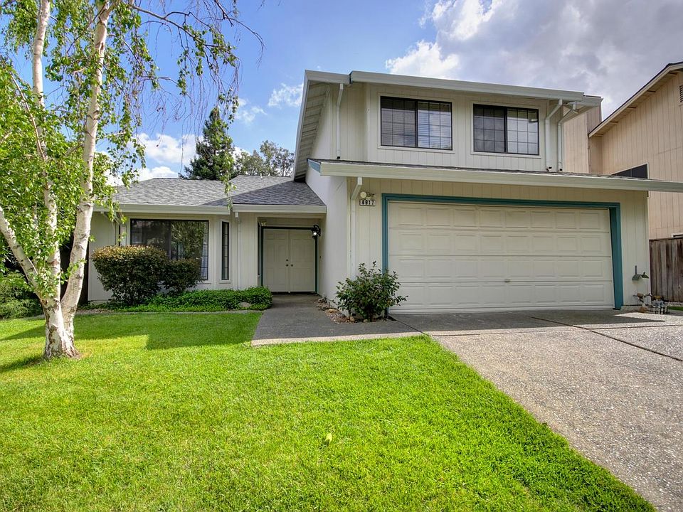 2nd image of 8917 Liscarney Way