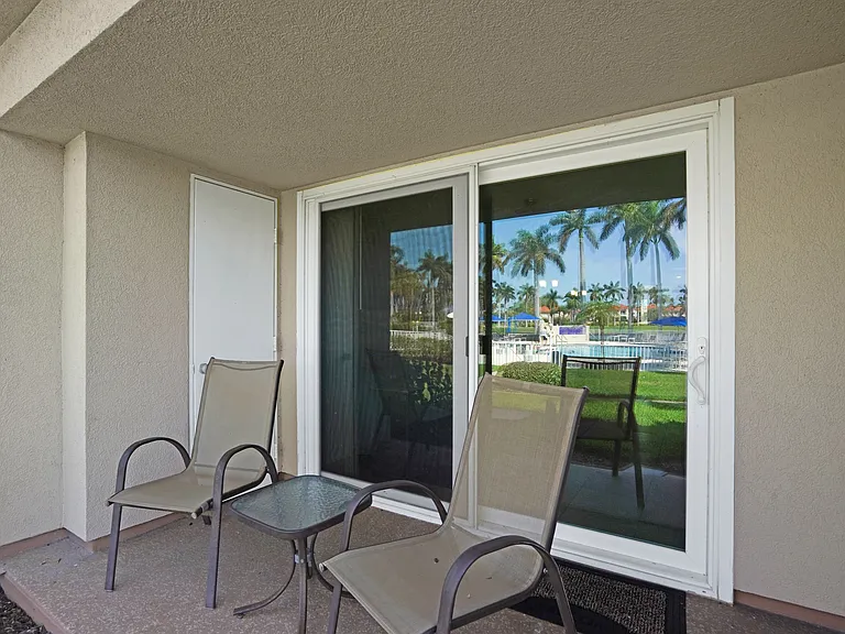 6100 Bahia Del Mar Cir #105 — Photo 20