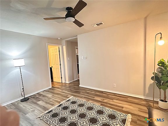 4th image of 511 McKie St