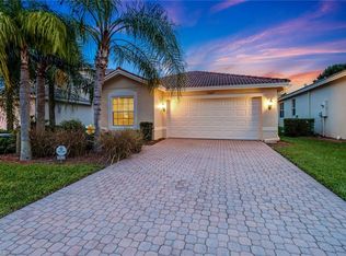 10523 Carolina Willow Dr, Fort Myers, FL 33913
