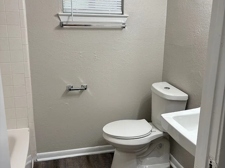 208 Valley View Ave #10 — Photo 44