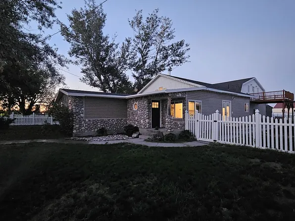 301 East St S, Lyman, WY 82937