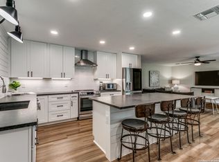 7619 Valley Trails St, San Antonio, TX 78250