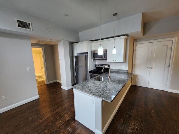 10A Merrymount Rd #2