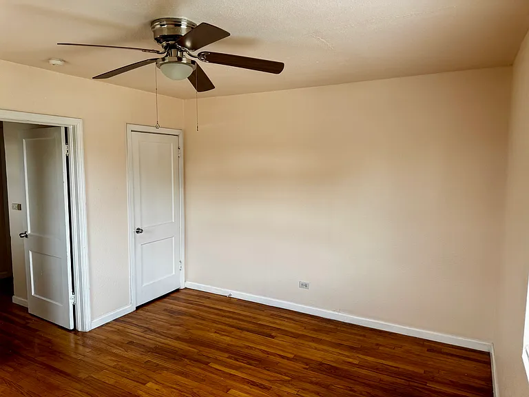 946 W Magnolia Ave #4 — Photo 15