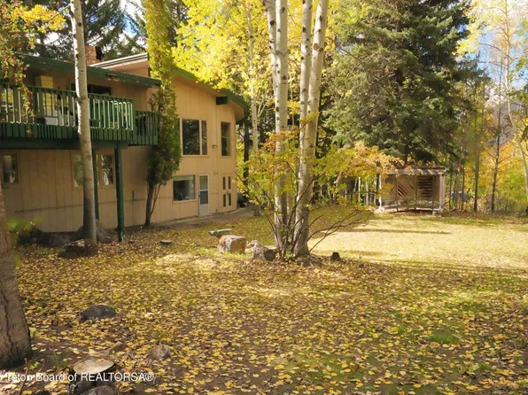 515 Pine Dr, Jackson, WY 83001