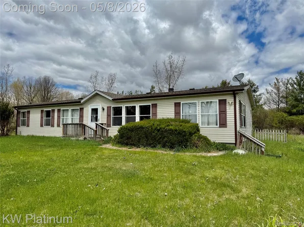 12088 Speaker Rd, Yale, MI 48097