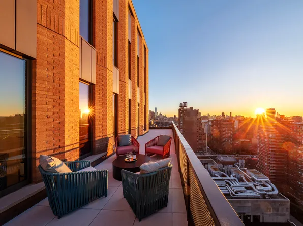 243 West 28th Street image 4 of 16