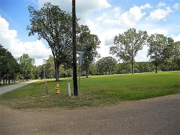 3rd image of 5 Booner Miller Rd