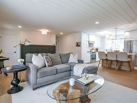 4th image of 1078 Sunnidale Rd