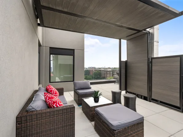 379 Ocean Parkway image 18 of 23