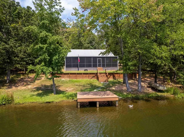 132 King George Rd, Scroggins, TX 75480