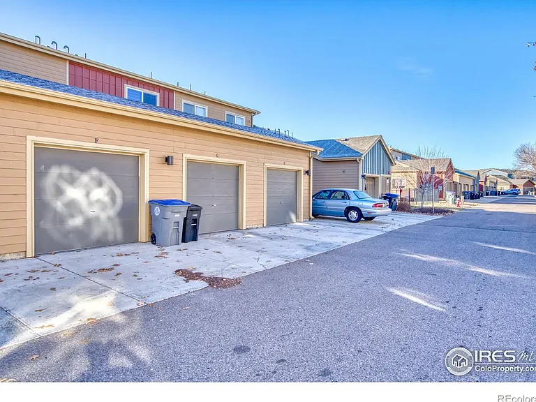 314 N Parkside Dr #E — Photo 21