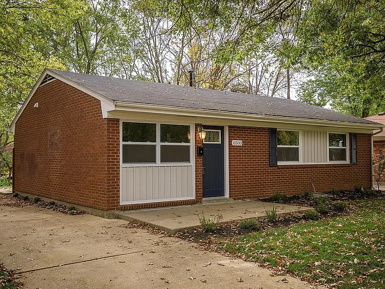 6500 Mercury Dr — Photo 3