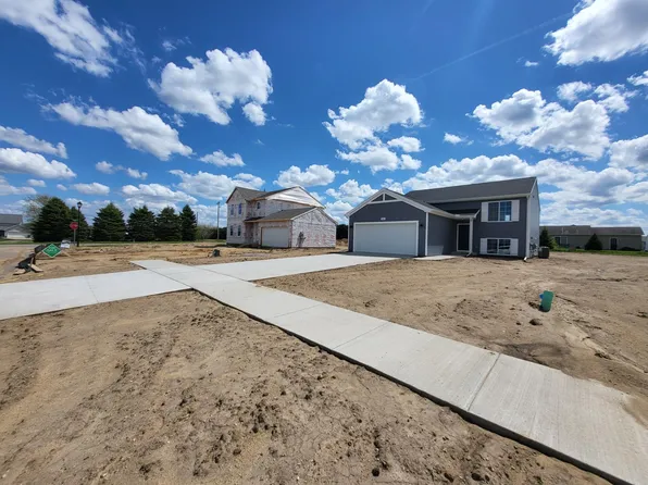 1013 Foxglove Ave, Vicksburg, MI 49097