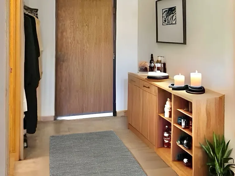 Ski Town Apartments — Photo 9