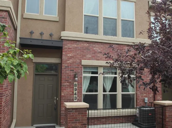 8943 E Otero Pl, Centennial, CO 80112