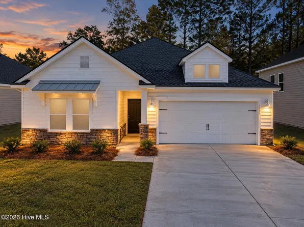 706 Maya Lane SW, Ocean Isle Beach, NC 28469