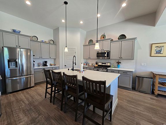 5th image of 602 Pima Dr