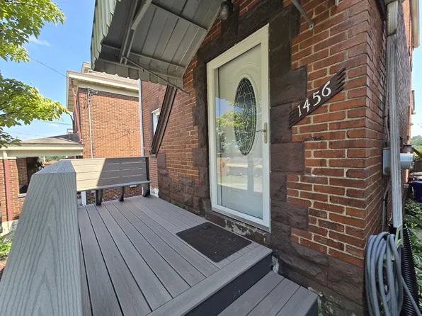 1456 Milan Ave, Pittsburgh, PA 15226