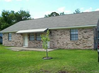 1707 Convent Ave, Pascagoula, MS 39567