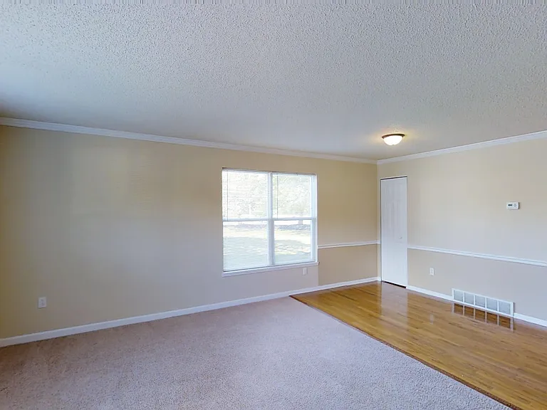 3260-3278 Millersport Hwy #7 — Photo 4
