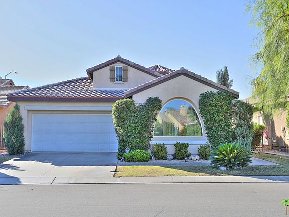2nd image of 82679 Scenic Dr