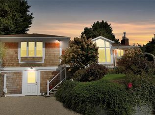 36 Green End Ave, Middletown, RI 02842