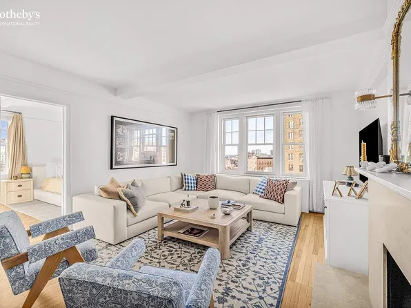 302 W 12th St APT 11E, New York, NY 10014