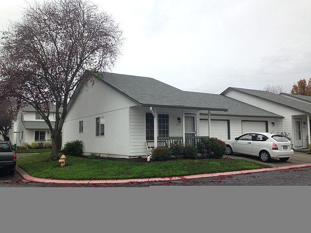 1st image of 6201 SE Luna Way
