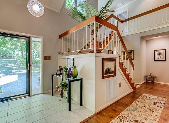 5th image of 9416 Sir Barry Ct
