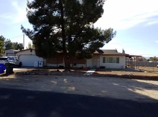 19185 Shoshonee Rd, Apple Valley, CA 92307